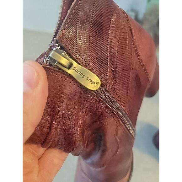 NEW LArtiste Estretta Spring Step Red Leather Boot Wedge Shoe Womens Sz 37/7.5 - Picture 7 of 10